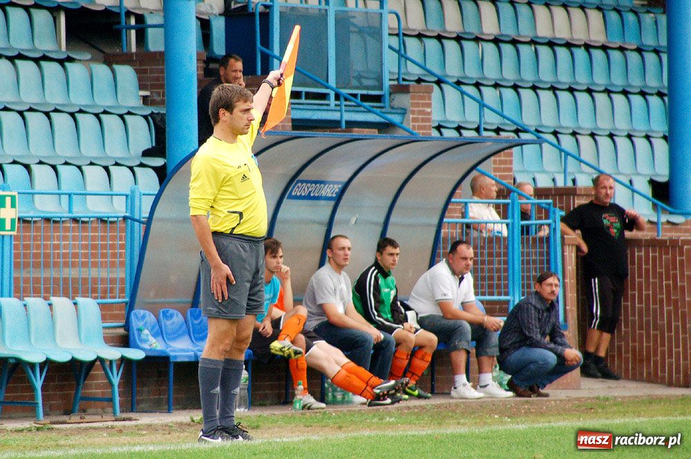 Zdjęcie w galerii na portalu naszraciborz.pl: Trzy punkty dla Lysek w meczu z Płonią wiadomości z regionu