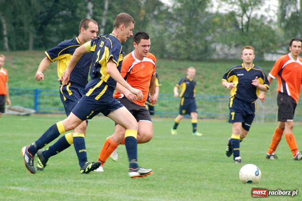 Zdjęcie w galerii na portalu naszraciborz.pl: Trzy punkty dla Lysek w meczu z Płonią wiadomości z regionu