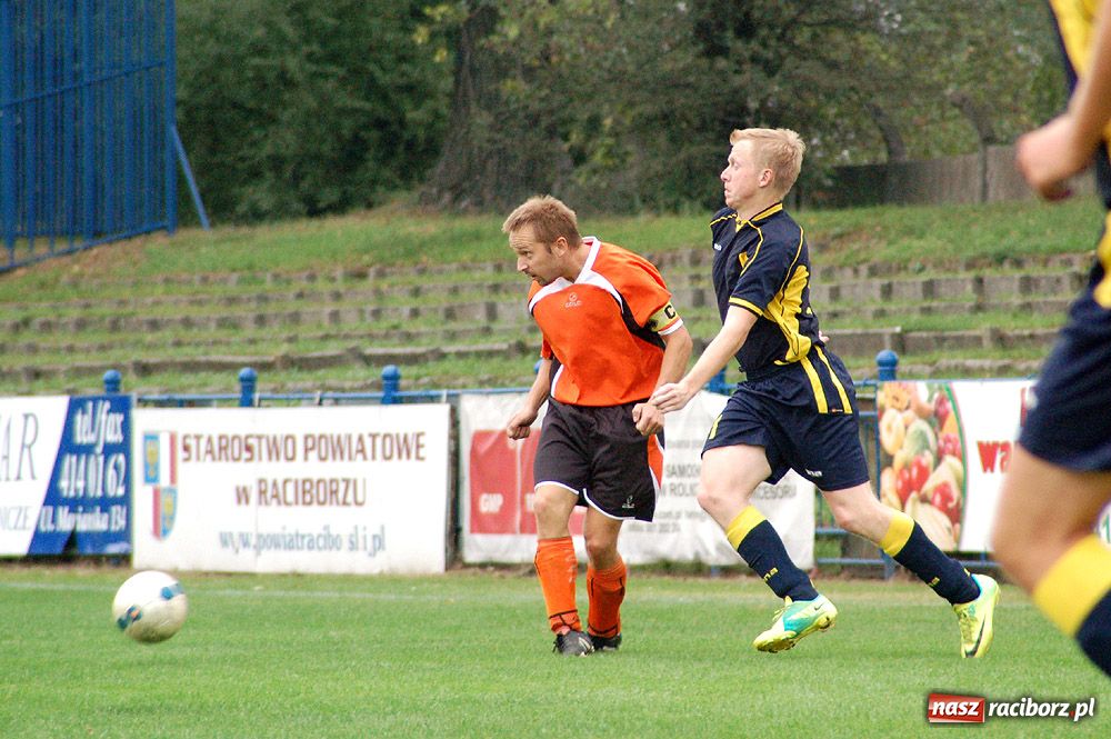 Zdjęcie w galerii na portalu naszraciborz.pl: Trzy punkty dla Lysek w meczu z Płonią wiadomości z regionu
