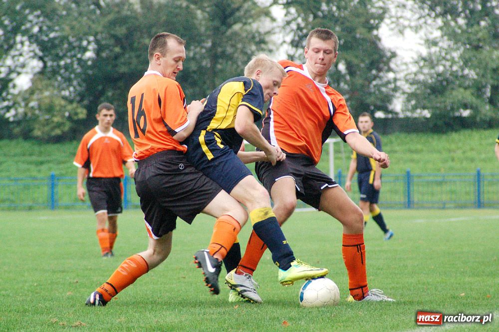 Zdjęcie w galerii na portalu naszraciborz.pl: Trzy punkty dla Lysek w meczu z Płonią wiadomości z regionu