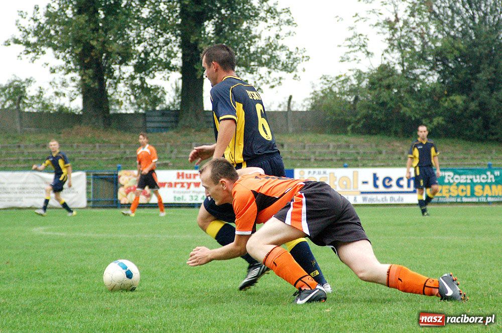 Zdjęcie w galerii na portalu naszraciborz.pl: Trzy punkty dla Lysek w meczu z Płonią wiadomości z regionu