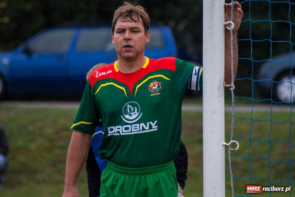 Zdjęcie w galerii na portalu naszraciborz.pl: Ruch Bolesław przepłynął Odrę wiadomości z regionu