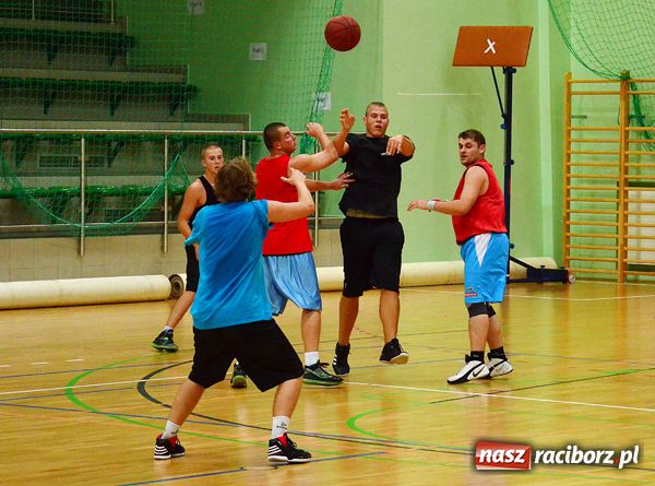 Zdjęcie w galerii na portalu naszraciborz.pl: Przygotowania do startu w III lidze wiadomości z regionu