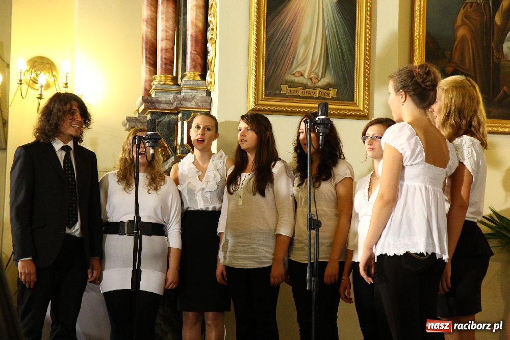 Zdjęcie w galerii na portalu naszraciborz.pl: Sanktuarium kilku narodów wiadomości z regionu