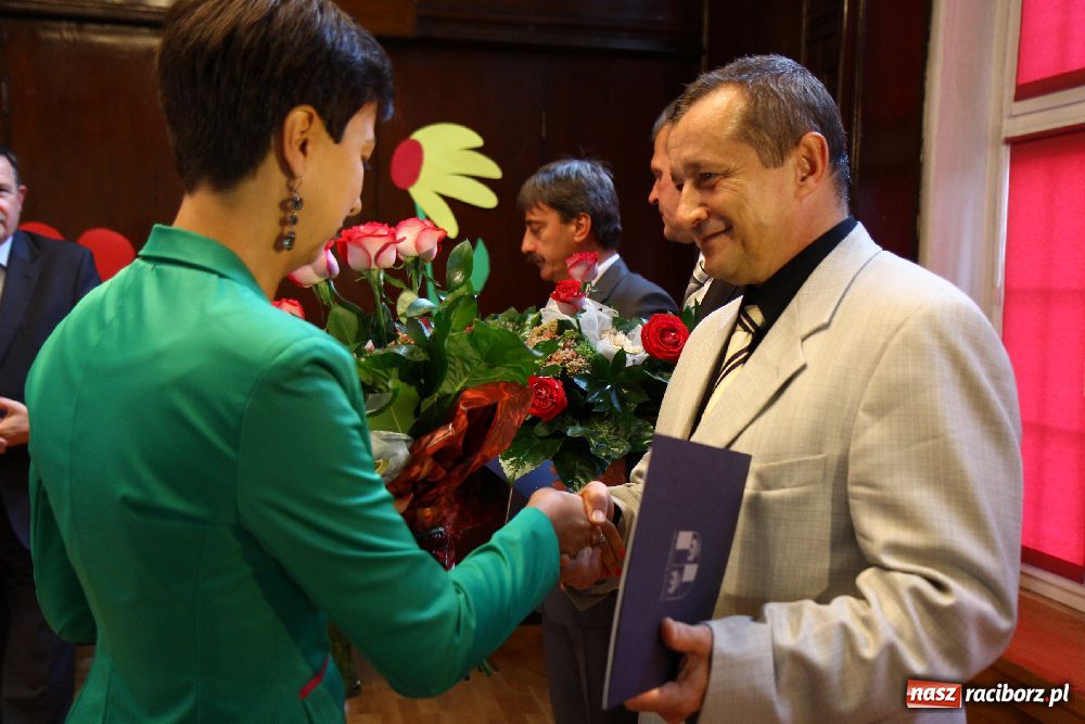 Zdjęcie w galerii na portalu naszraciborz.pl: Powiatowe rozpoczęcie roku szkolnego wiadomości z regionu