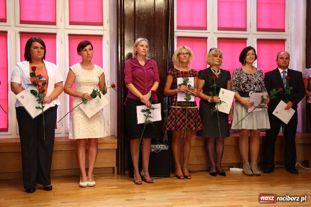 Zdjęcie w galerii na portalu naszraciborz.pl: Powiatowe rozpoczęcie roku szkolnego wiadomości z regionu