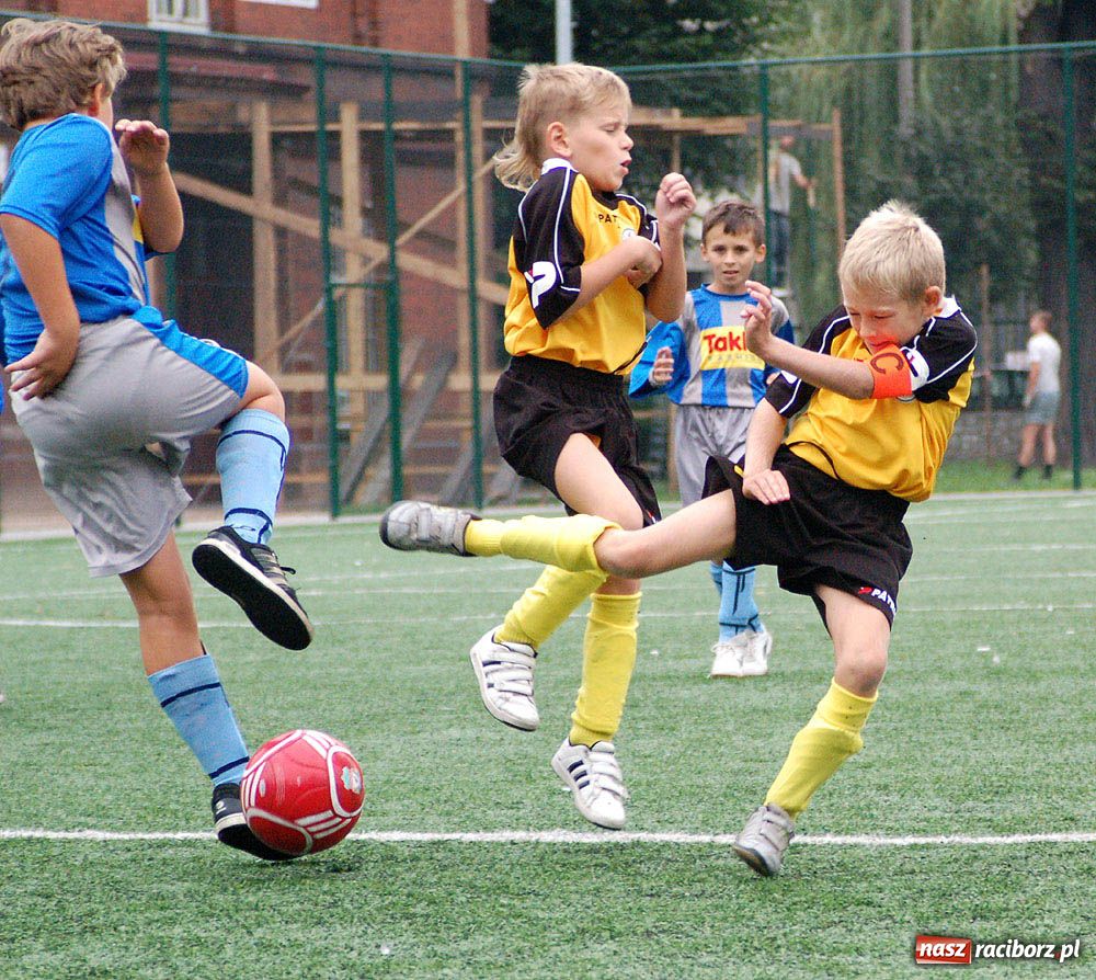 Zdjęcie w galerii na portalu naszraciborz.pl: Markowice zremisowały z Pietrowicami wiadomości z regionu