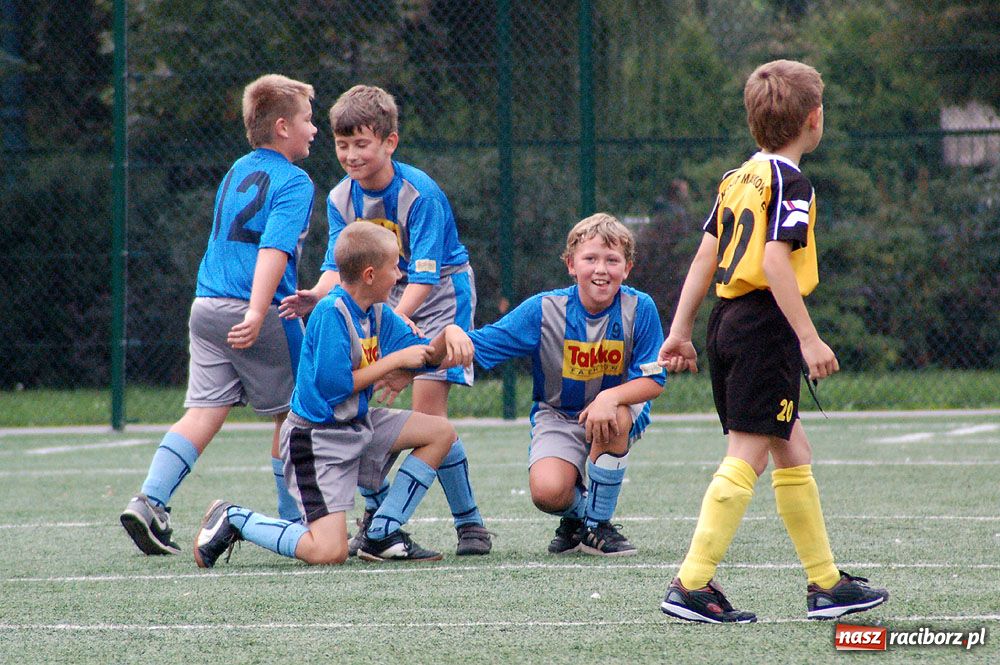 Zdjęcie w galerii na portalu naszraciborz.pl: Markowice zremisowały z Pietrowicami wiadomości z regionu