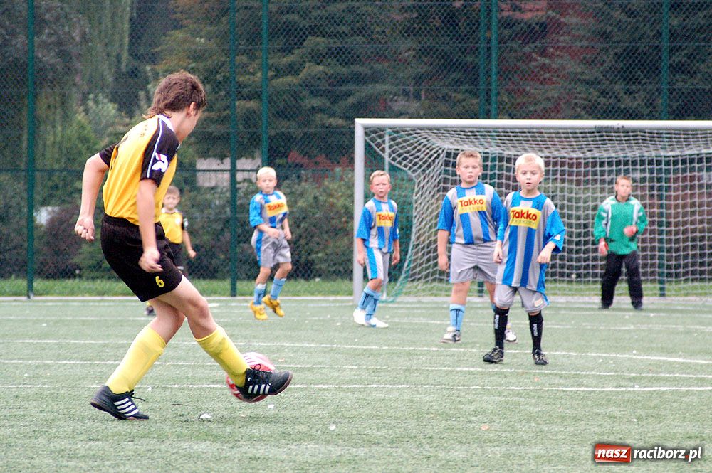 Zdjęcie w galerii na portalu naszraciborz.pl: Markowice zremisowały z Pietrowicami wiadomości z regionu