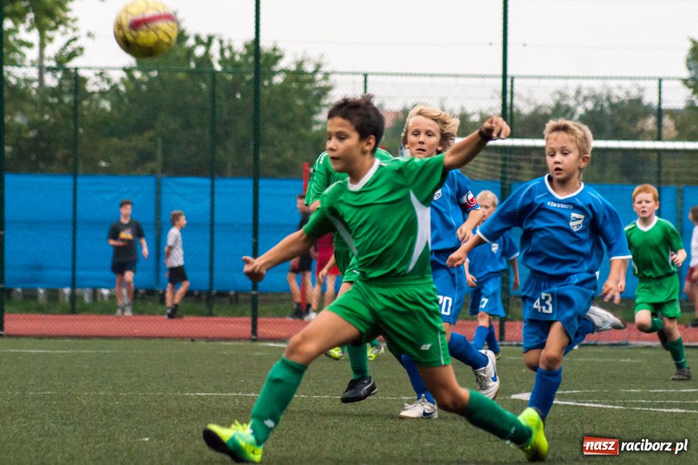 Zdjęcie w galerii na portalu naszraciborz.pl: Piłkarski horror na Orliku wiadomości z regionu