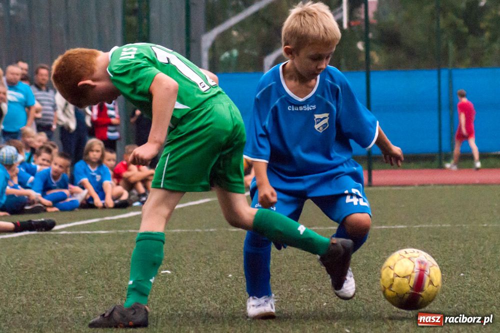 Zdjęcie w galerii na portalu naszraciborz.pl: Piłkarski horror na Orliku wiadomości z regionu
