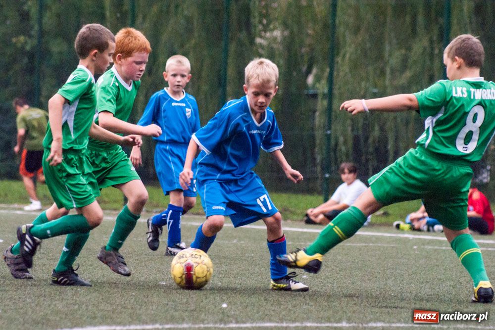 Zdjęcie w galerii na portalu naszraciborz.pl: Piłkarski horror na Orliku wiadomości z regionu