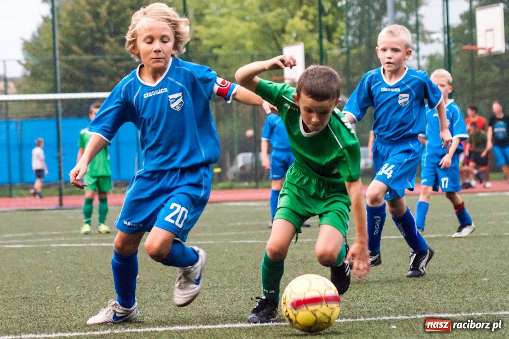 Zdjęcie w galerii na portalu naszraciborz.pl: Piłkarski horror na Orliku wiadomości z regionu