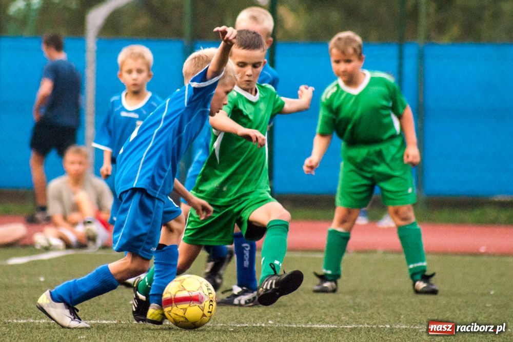 Zdjęcie w galerii na portalu naszraciborz.pl: Piłkarski horror na Orliku wiadomości z regionu