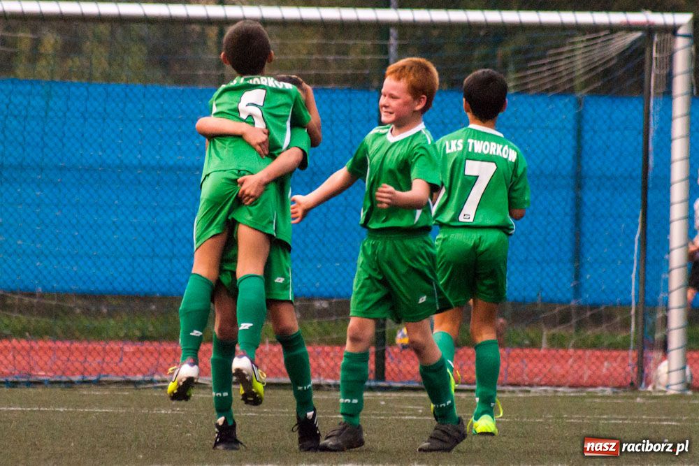Zdjęcie w galerii na portalu naszraciborz.pl: Piłkarski horror na Orliku wiadomości z regionu