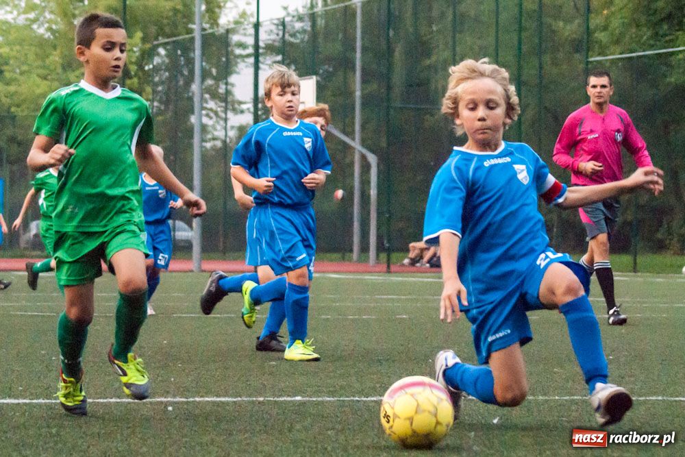 Zdjęcie w galerii na portalu naszraciborz.pl: Piłkarski horror na Orliku wiadomości z regionu