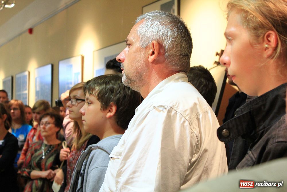 Zdjęcie w galerii na portalu naszraciborz.pl: Katyń. Doły śmierci. Wystawa w RCK wiadomości z regionu