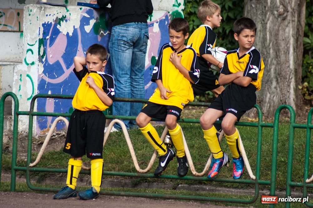 Zdjęcie w galerii na portalu naszraciborz.pl: Unia gładko pokonała Wypoczynek wiadomości z regionu
