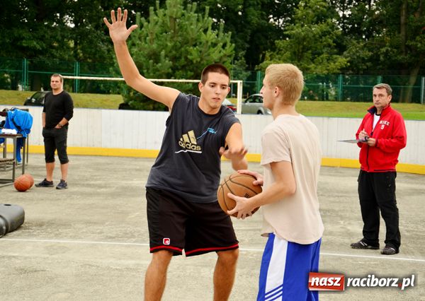Zdjęcie w galerii na portalu naszraciborz.pl: Streetball coraz bardziej popularny wiadomości z regionu