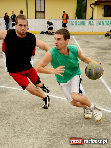 Zdjęcie w galerii na portalu naszraciborz.pl: Streetball coraz bardziej popularny wiadomości z regionu