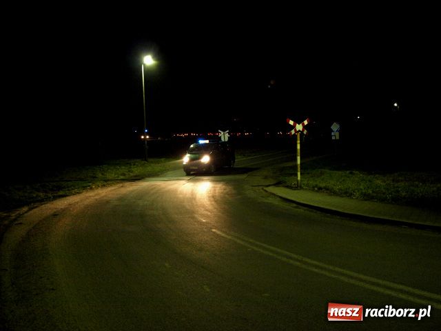 Zdjęcie w galerii na portalu naszraciborz.pl: Nocna procesja w Wojnowicach wiadomości z regionu