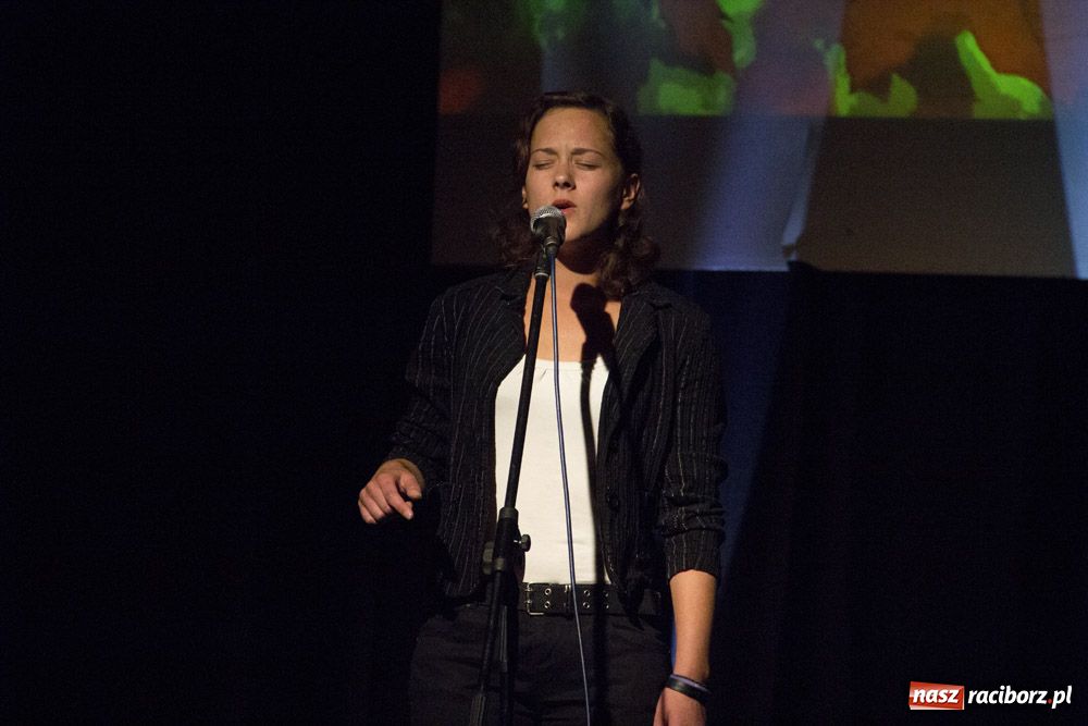 Zdjęcie w galerii na portalu naszraciborz.pl: Powarsztatowy koncert w MDK-u wiadomości z regionu