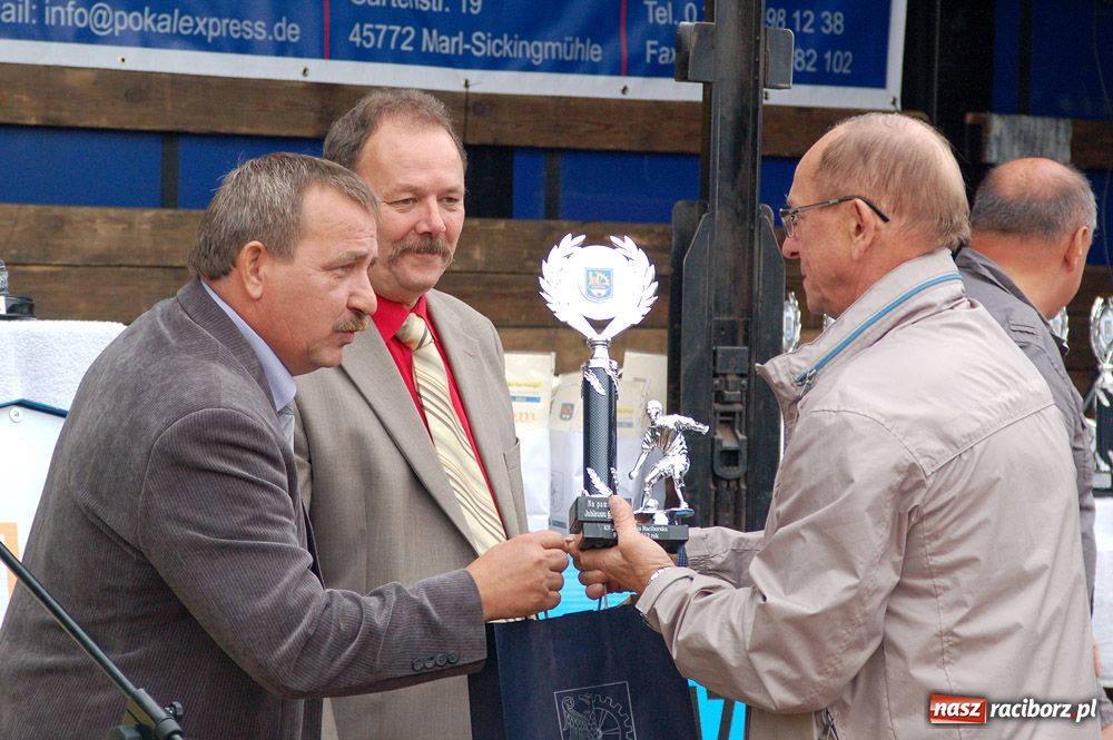 Zdjęcie w galerii na portalu naszraciborz.pl: Chcąc rozpalać, trzeba samemu płonąć wiadomości z regionu