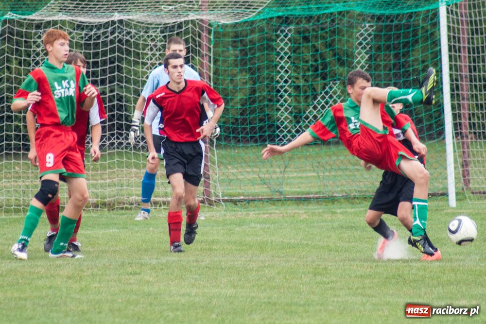 Zdjęcie w galerii na portalu naszraciborz.pl: Derby gminy dla juniorów Samborowic wiadomości z regionu