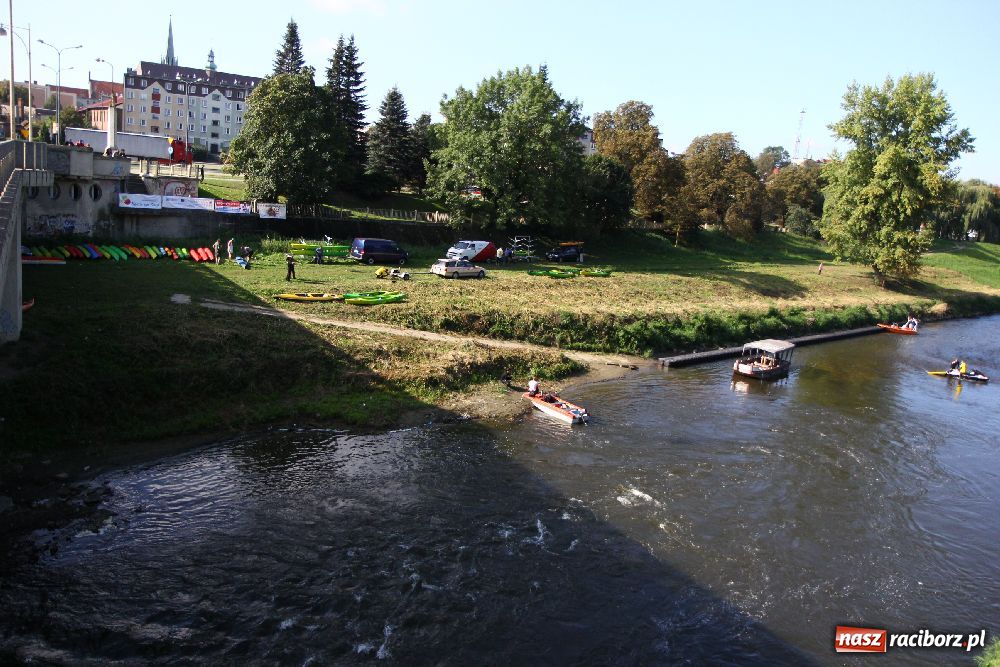 Zdjęcie w galerii na portalu naszraciborz.pl: Ruszył Kajakowy Maraton Odrzański wiadomości z regionu