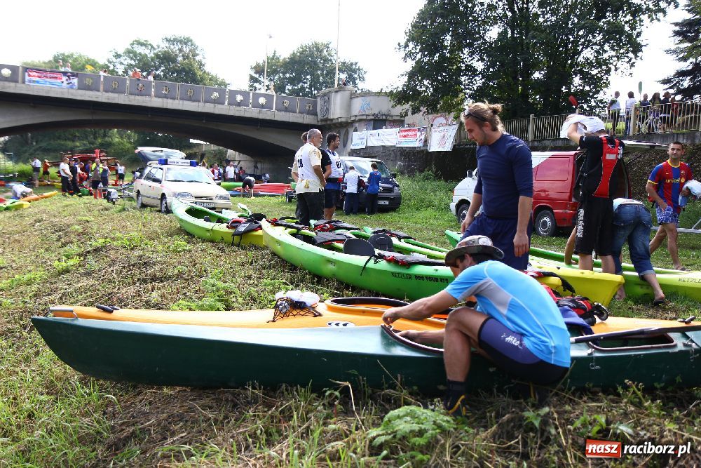 Zdjęcie w galerii na portalu naszraciborz.pl: Ruszył Kajakowy Maraton Odrzański wiadomości z regionu