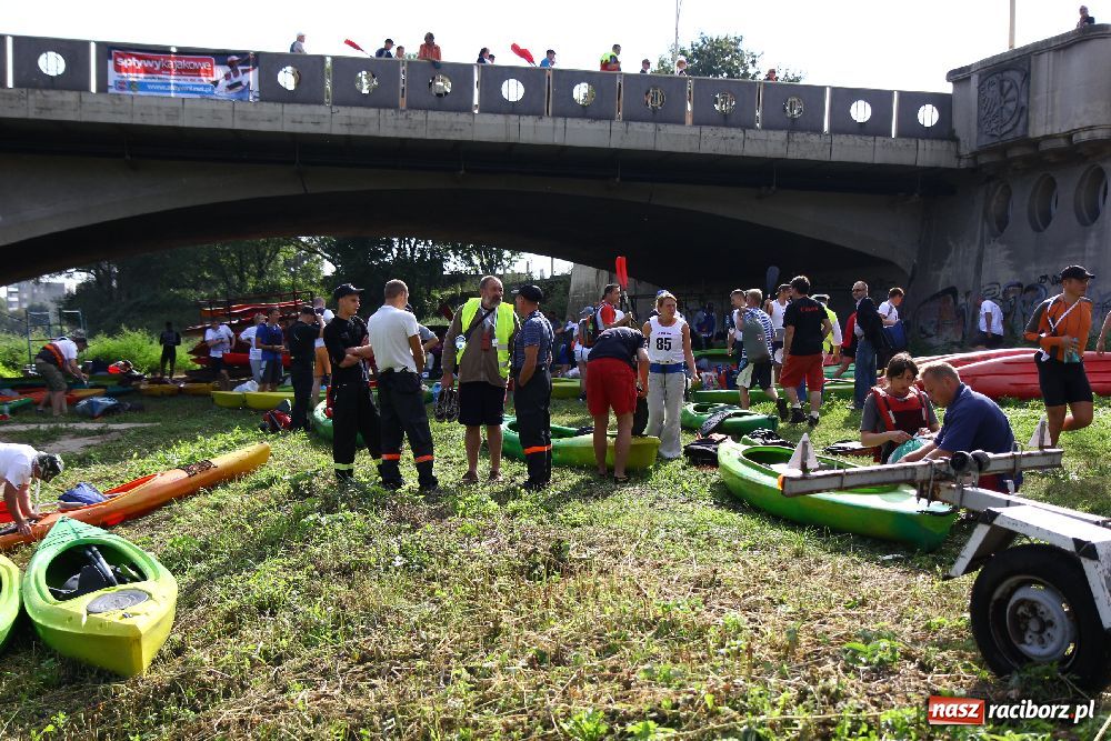 Zdjęcie w galerii na portalu naszraciborz.pl: Ruszył Kajakowy Maraton Odrzański wiadomości z regionu