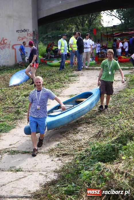 Zdjęcie w galerii na portalu naszraciborz.pl: Ruszył Kajakowy Maraton Odrzański wiadomości z regionu