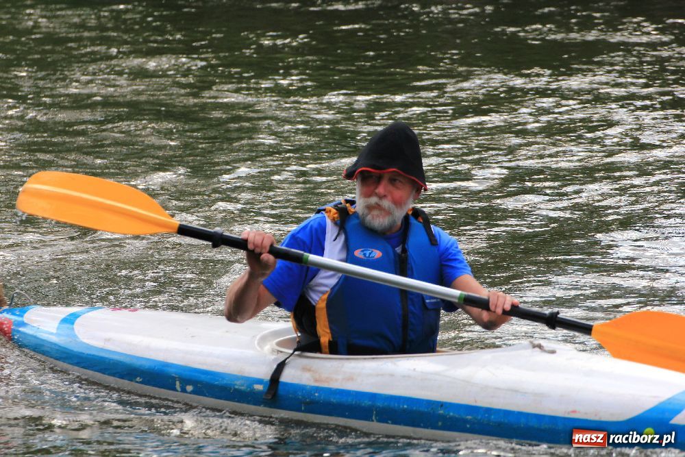 Zdjęcie w galerii na portalu naszraciborz.pl: Ruszył Kajakowy Maraton Odrzański wiadomości z regionu