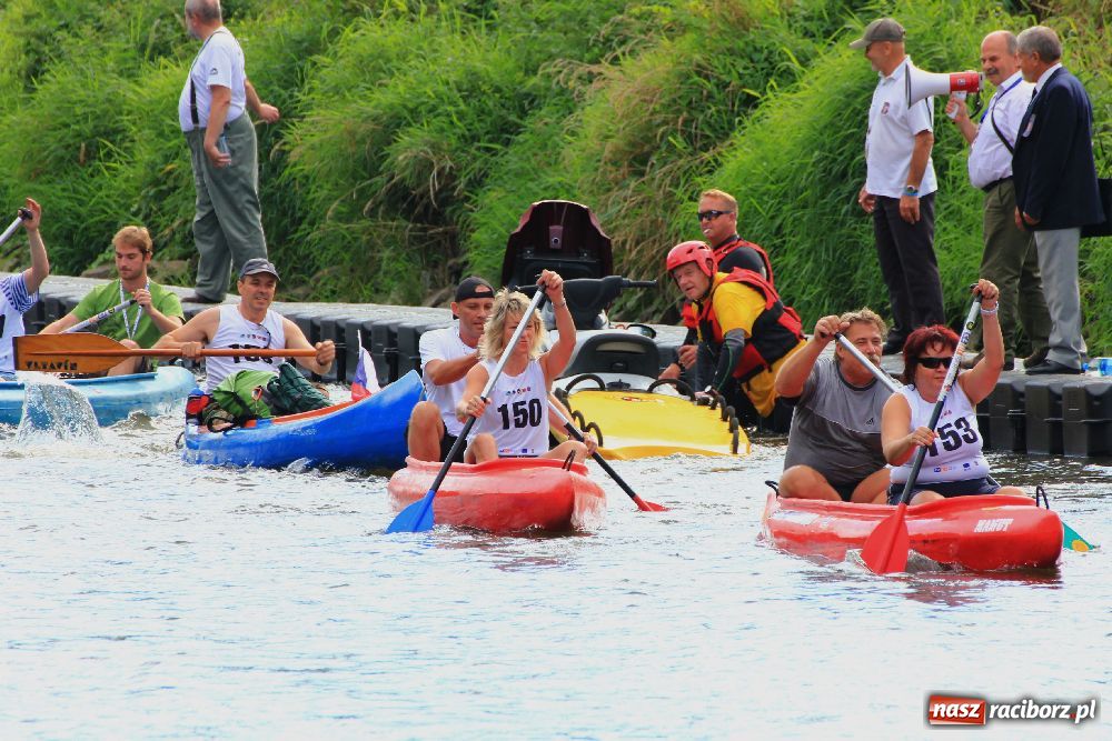 Zdjęcie w galerii na portalu naszraciborz.pl: Ruszył Kajakowy Maraton Odrzański wiadomości z regionu