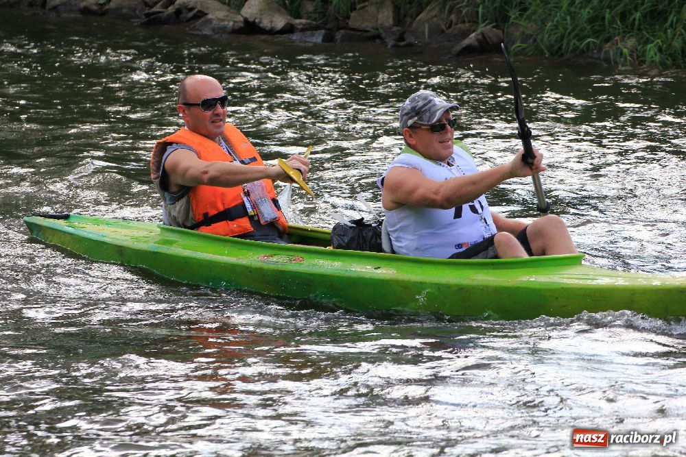 Zdjęcie w galerii na portalu naszraciborz.pl: Ruszył Kajakowy Maraton Odrzański wiadomości z regionu
