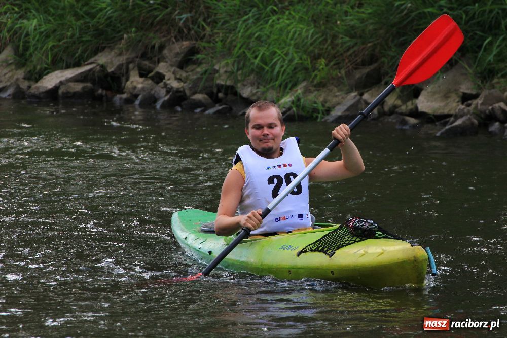 Zdjęcie w galerii na portalu naszraciborz.pl: Ruszył Kajakowy Maraton Odrzański wiadomości z regionu