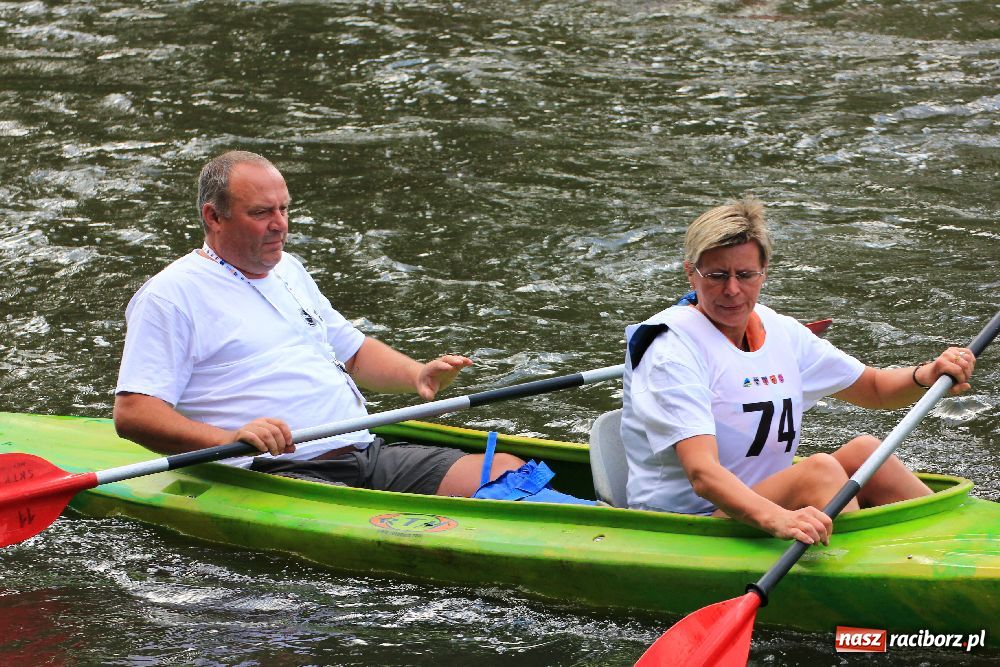 Zdjęcie w galerii na portalu naszraciborz.pl: Ruszył Kajakowy Maraton Odrzański wiadomości z regionu