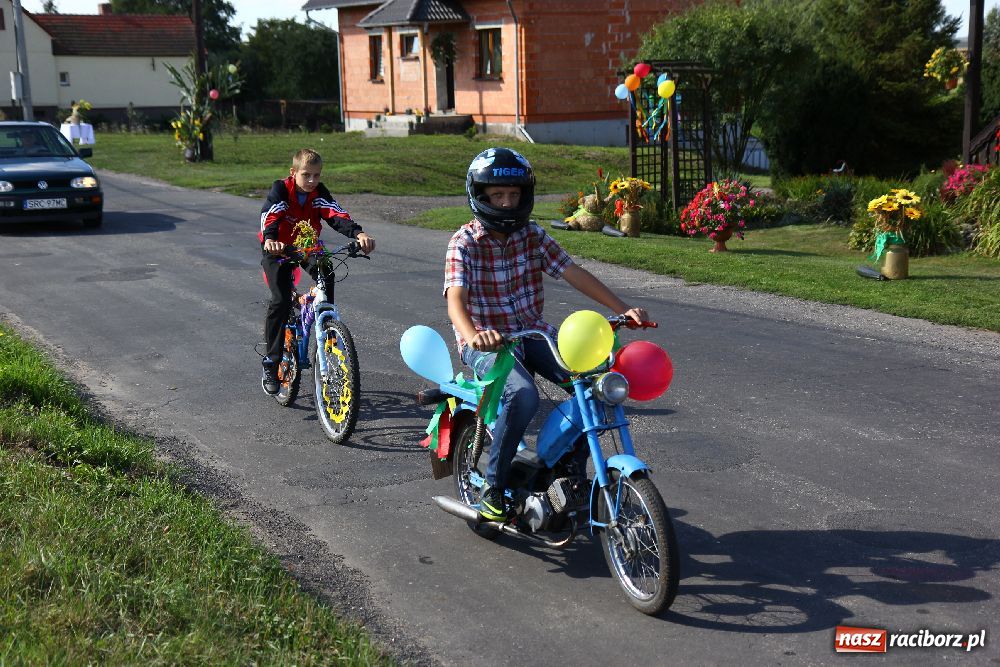 Zdjęcie w galerii na portalu naszraciborz.pl: Dożynki wiejskie w Makowie wiadomości z regionu