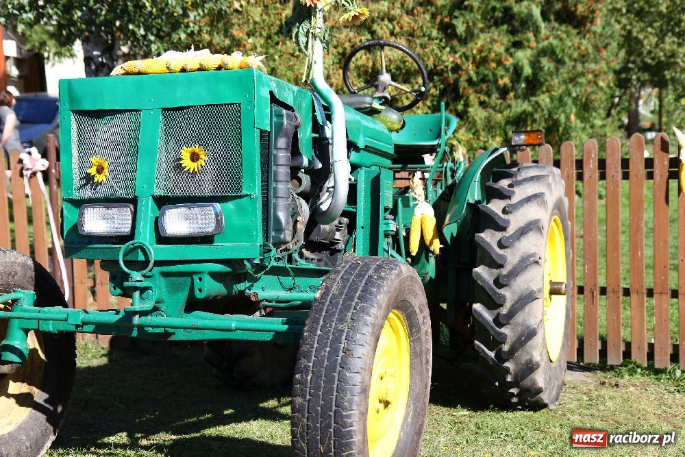 Zdjęcie w galerii na portalu naszraciborz.pl: Dożynki wiejskie w Makowie wiadomości z regionu