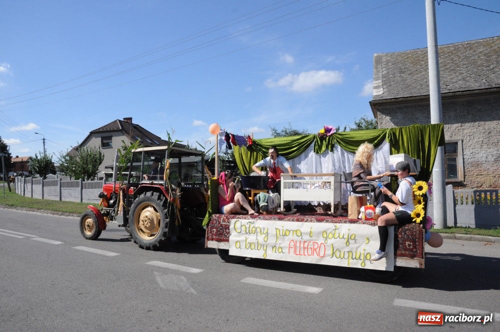 Zdjęcie w galerii na portalu naszraciborz.pl: W Samborowicach jak zawsze z humorem wiadomości z regionu