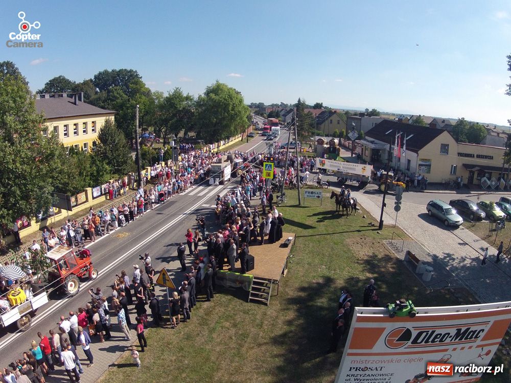 Zdjęcie w galerii na portalu naszraciborz.pl: Dożynki w Krzyżanowicach z lotu ptaka wiadomości z regionu