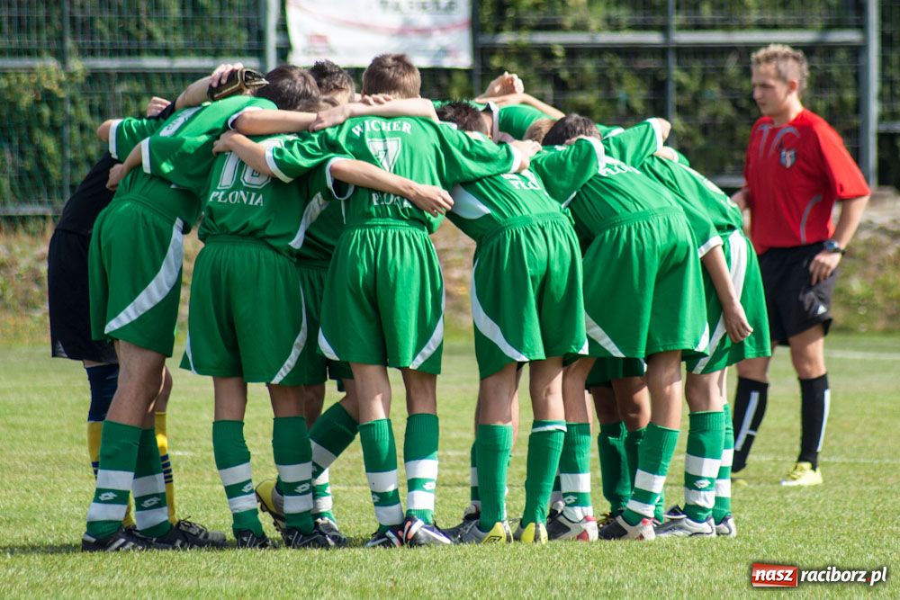Zdjęcie w galerii na portalu naszraciborz.pl: Grad goli w derbach Raciborza wiadomości z regionu