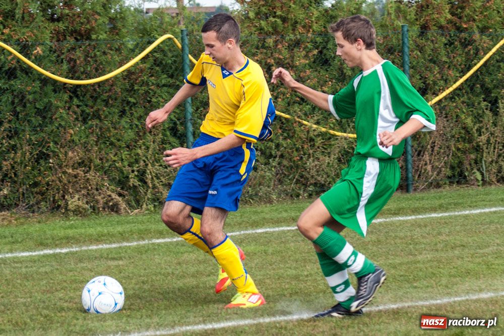 Zdjęcie w galerii na portalu naszraciborz.pl: Grad goli w derbach Raciborza wiadomości z regionu