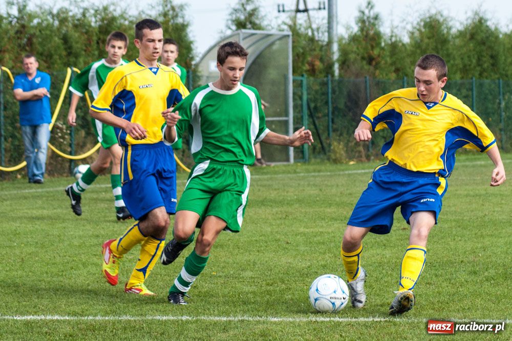 Zdjęcie w galerii na portalu naszraciborz.pl: Grad goli w derbach Raciborza wiadomości z regionu
