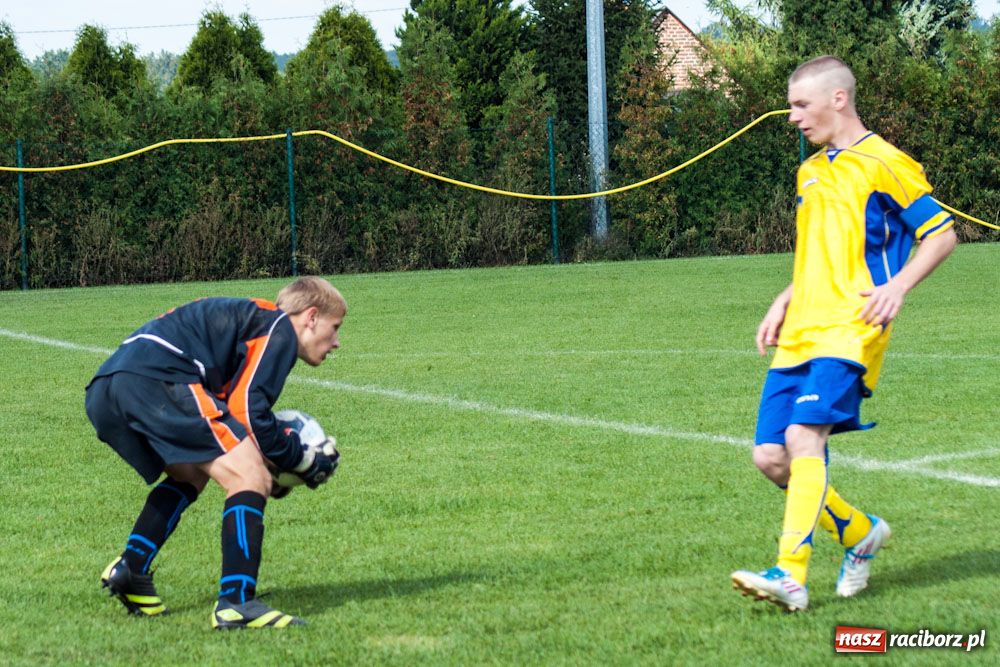 Zdjęcie w galerii na portalu naszraciborz.pl: Grad goli w derbach Raciborza wiadomości z regionu