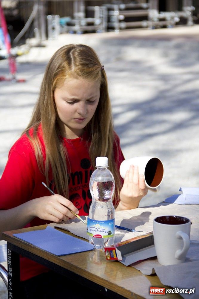 Zdjęcie w galerii na portalu naszraciborz.pl: MDK promował się na zamku wiadomości z regionu