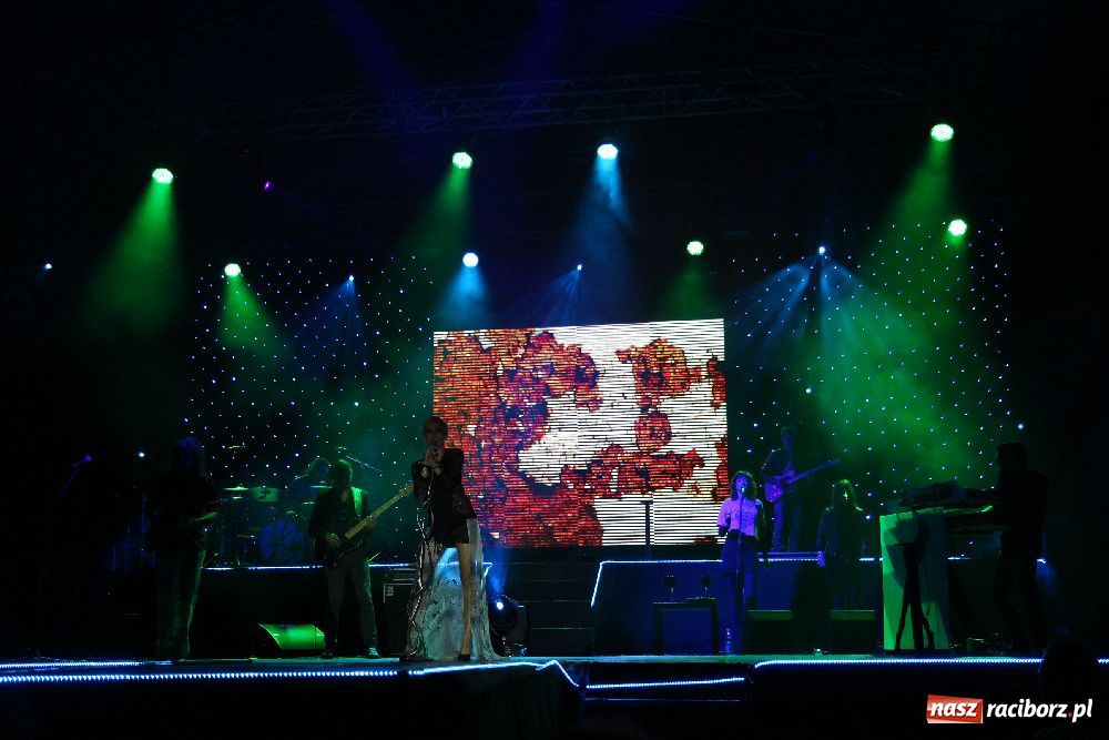 Zdjęcie w galerii na portalu naszraciborz.pl: Wspaniały koncert Ani Wyszkoni wiadomości z regionu