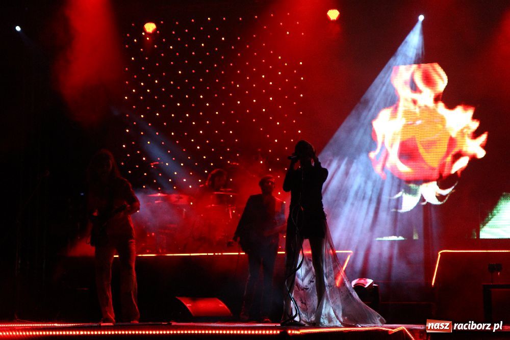 Zdjęcie w galerii na portalu naszraciborz.pl: Wspaniały koncert Ani Wyszkoni wiadomości z regionu