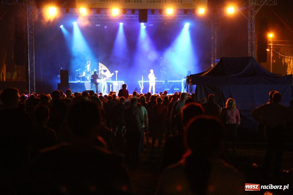 Zdjęcie w galerii na portalu naszraciborz.pl: Wspaniały koncert Ani Wyszkoni wiadomości z regionu