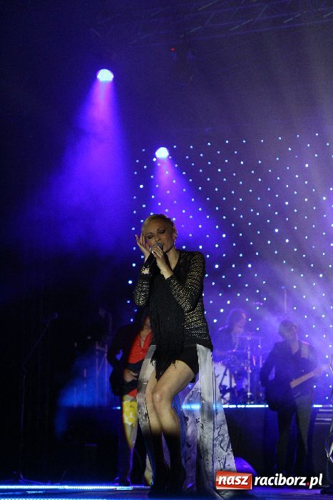 Zdjęcie w galerii na portalu naszraciborz.pl: Wspaniały koncert Ani Wyszkoni wiadomości z regionu